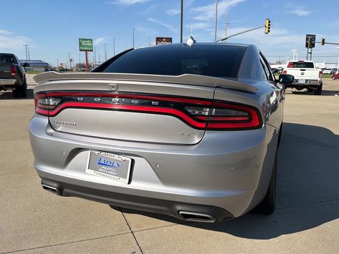 Used 2015 Dodge Charger SXT w/ Plus Group image 15