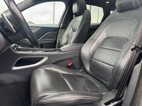 Used 2020 Jaguar F-PACE S AWD/4WD image 11