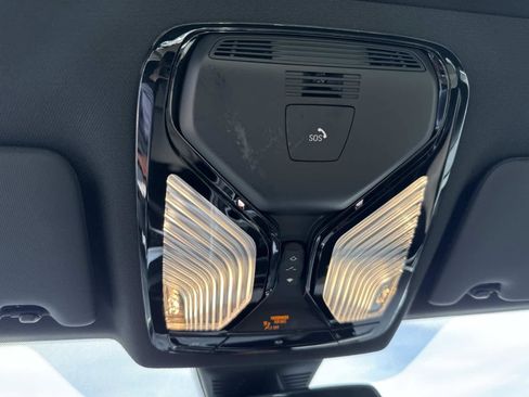 New 2025 BMW 230i xDrive 230i xDrive w/ Premium Package image 21