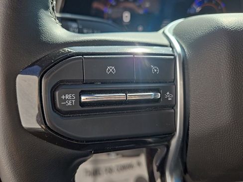 Used 2024 Chevrolet Colorado ZR2 image 19