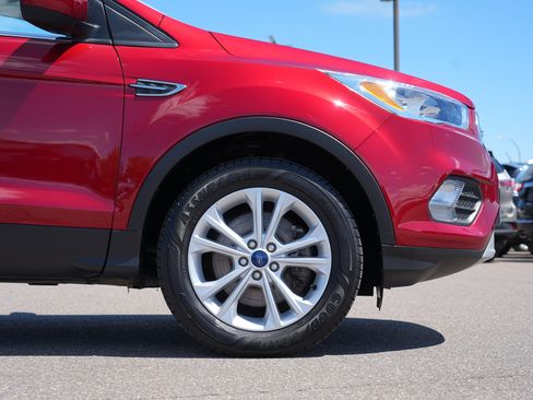 Used 2019 Ford Escape SE AWD/4WD image 11