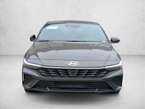 New 2026 Hyundai Elantra Sport image 6