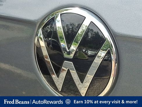 Used 2023 Volkswagen Tiguan SE R-Line FWD image 37