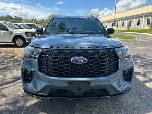 New 2026 Ford Explorer ST-Line image 18
