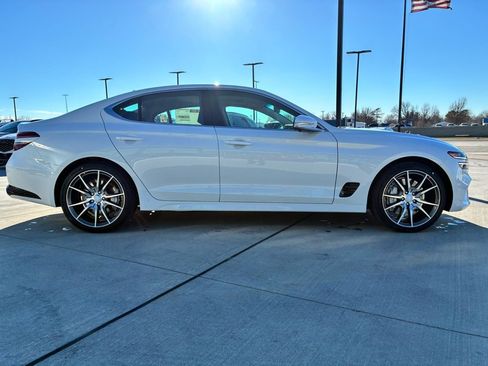 New 2026 Genesis G70 2.5T Prestige image 4