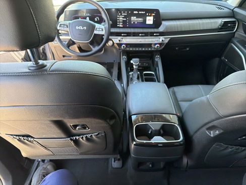 Used 2023 Kia Telluride EX FWD image 14