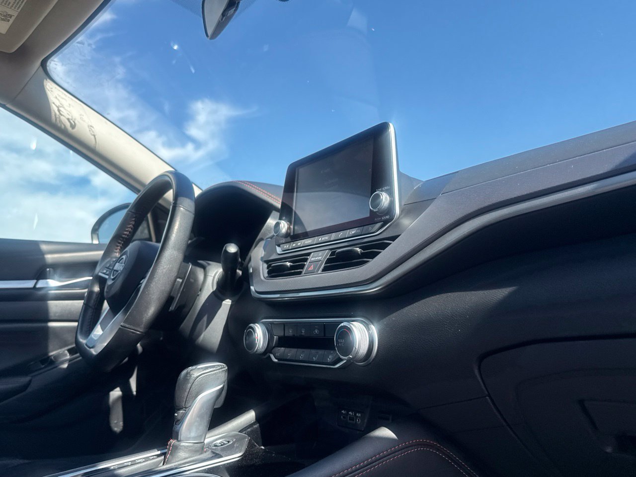 Certified 2024 Nissan Altima 2.5 SR FWD image 31