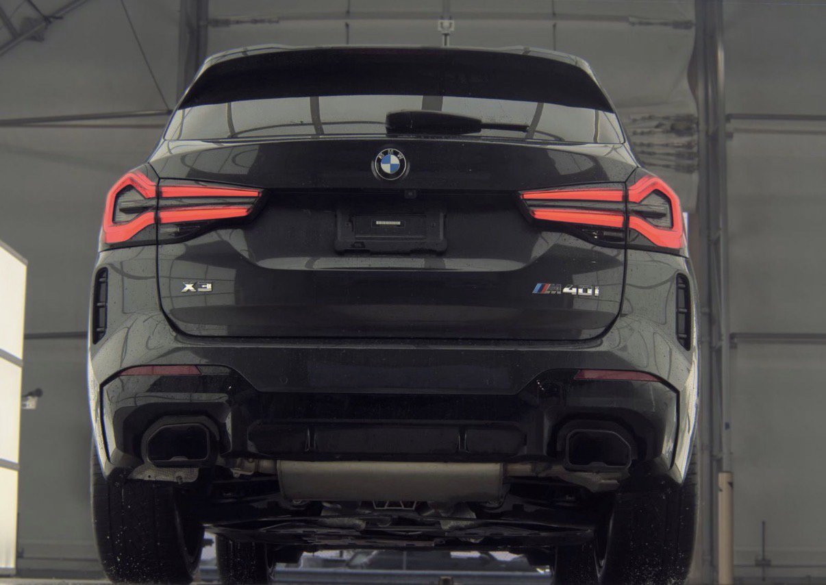 Used 2023 BMW X3 M40i AWD/4WD image 7