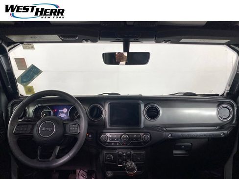 Used 2023 Jeep Wrangler Unlimited Sport AWD/4WD image 17