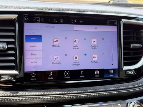 Certified 2022 Chrysler Pacifica Touring-L w/ S Appearance Package FWD image 26