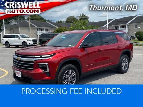 Used 2026 Chevrolet Traverse LT w/ Driver Confidence Package AWD/4WD image 1