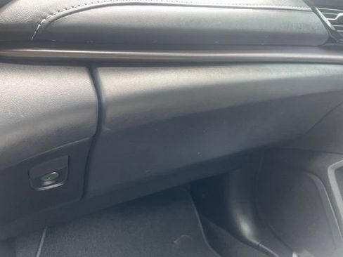 Used 2025 Acura RDX SH-AWD image 29