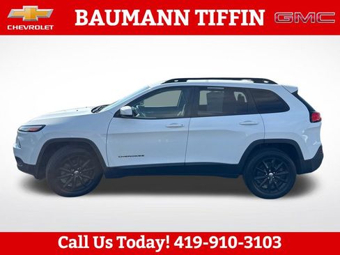 Used 2014 Jeep Cherokee Latitude AWD/4WD image 6