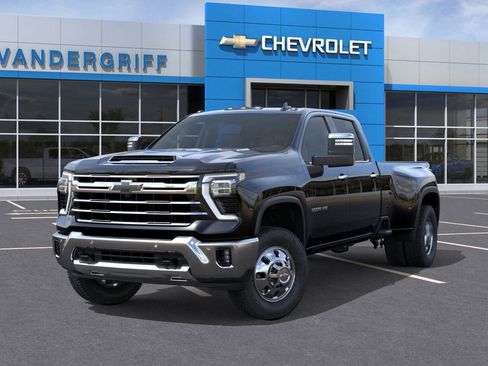 New 2026 Chevrolet Silverado 3500 LTZ w/ LTZ Plus Package image 12