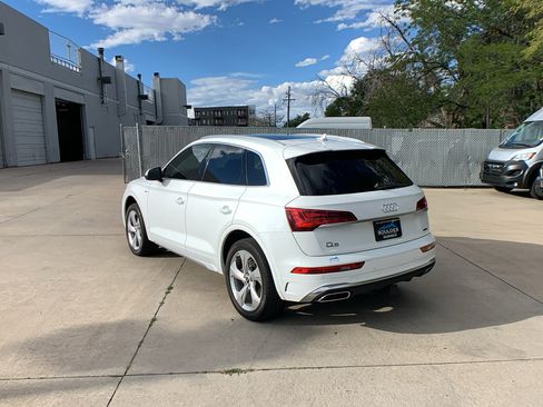 Used 2023 Audi Q5 2.0T Premium Plus w/ Premium Plus Package AWD/4WD image 3