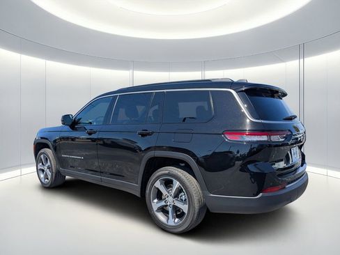 New 2026 Jeep Grand Cherokee L Limited AWD/4WD image 6