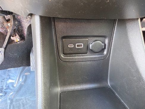 Used 2021 Chevrolet Spark LS FWD image 39