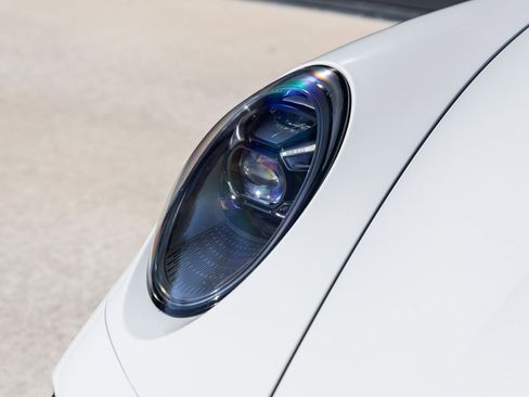 Certified 2022 Porsche 911 Turbo S w/ 911 Turbo Sportdesign Package image 20