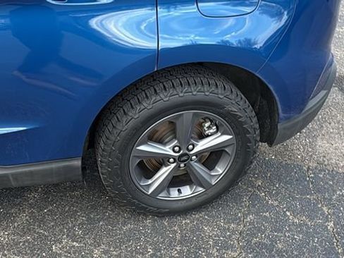 Certified 2024 Ford Edge SEL w/ Sport Appearance Package image 26