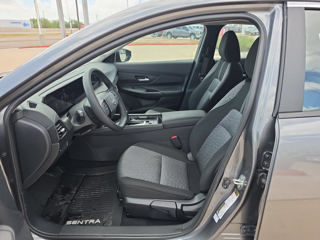 New 2027 Nissan Sentra SV FWD image 23