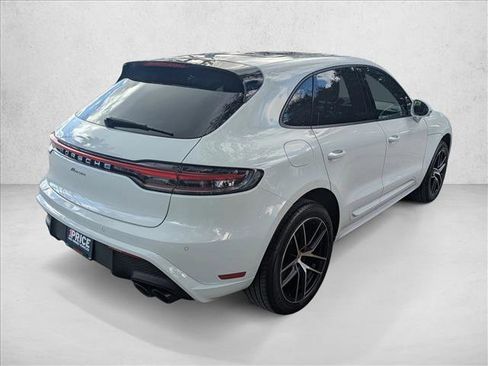 Used 2023 Porsche Macan image 5