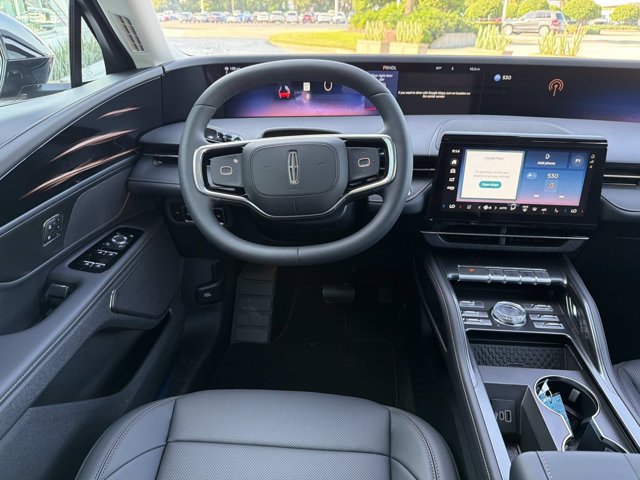 New 2026 Lincoln Nautilus Premier AWD/4WD image 23