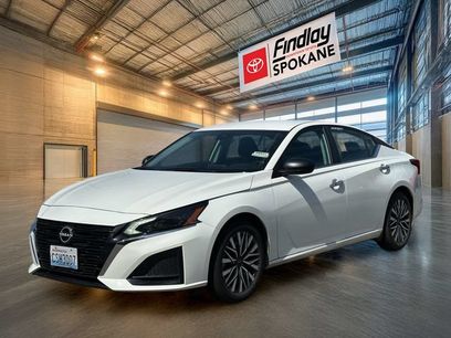 Used 2025 Nissan Altima 2.5 SV