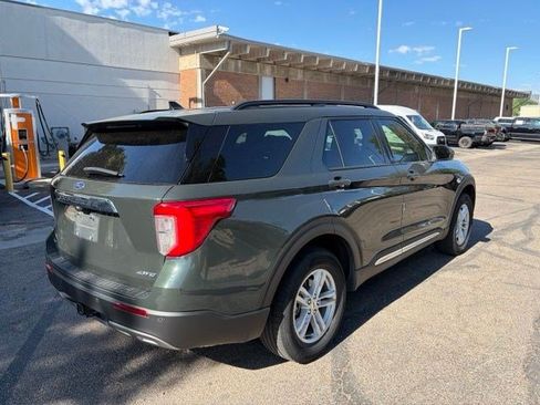 Used 2023 Ford Explorer XLT w/ Equipment Group 202A AWD/4WD image 5