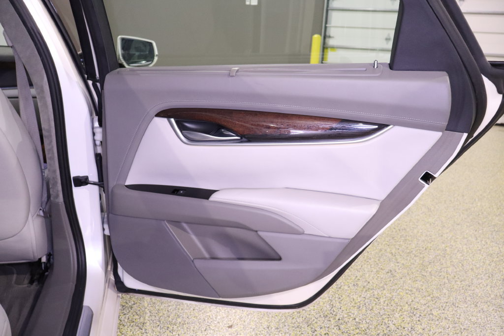 Used 2013 Cadillac XTS Platinum FWD image 42