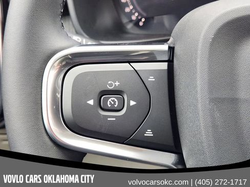Used 2026 Volvo XC40 B5 Plus w/ Protection Package Premier AWD/4WD image 28