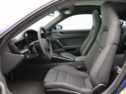 Used 2021 Porsche 911 Carrera S image 26