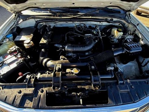 Used 2018 Nissan Frontier S image 18