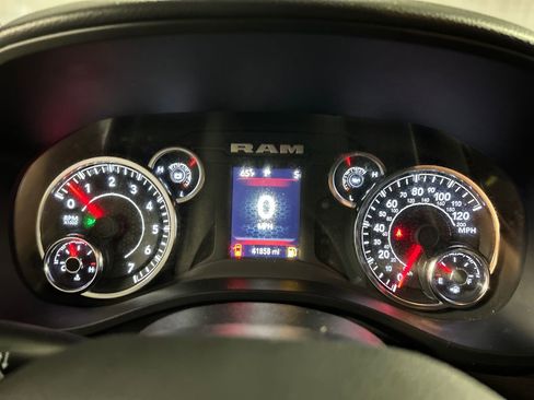 Used 2023 RAM 1500 Tradesman AWD/4WD image 16