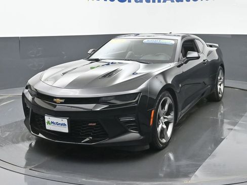 Used 2018 Chevrolet Camaro SS image 18