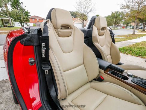 Used 2015 Mercedes-Benz SLK 250 image 46