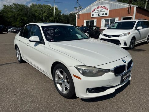 Used 2015 BMW 320i xDrive Sedan AWD/4WD image 3