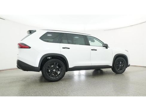 New 2026 Toyota Grand Highlander AWD Hybrid image 26