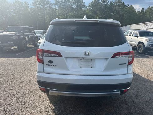 Used 2019 Honda Pilot Touring image 6