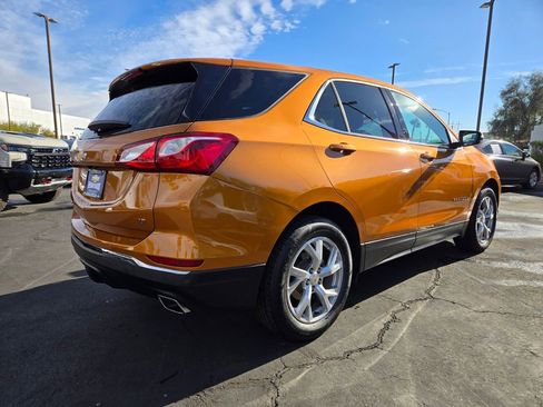 Used 2018 Chevrolet Equinox LT image 6