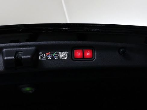 Certified 2026 Mercedes-Benz C 43 AMG 4MATIC Sedan image 30