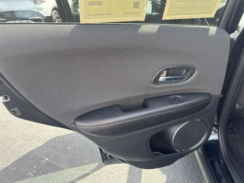 Used 2022 Honda HR-V EX image 14