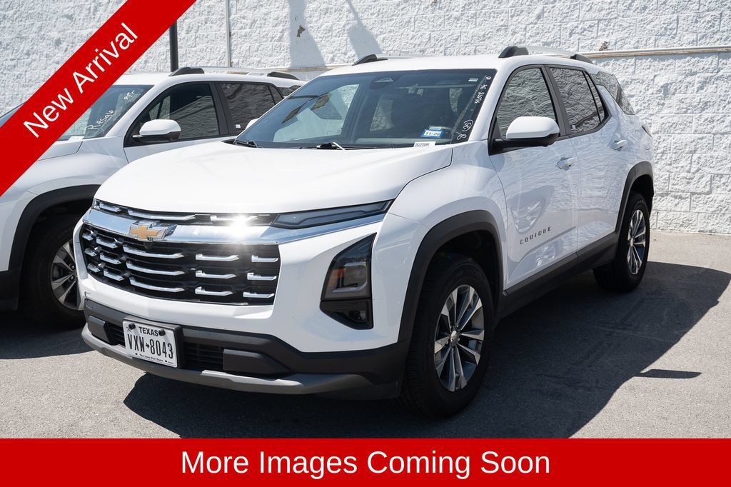 Used 2025 Chevrolet Equinox LT w/ Convenience Package II FWD image 5