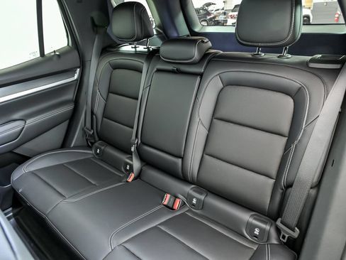 New 2026 GMC Terrain Elevation w/ Elevation Premium Package AWD/4WD image 8