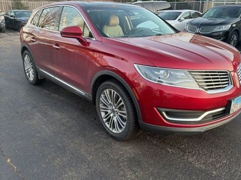 Used 2018 Lincoln MKX Reserve w/ Lincoln MKX Climate Package image 2