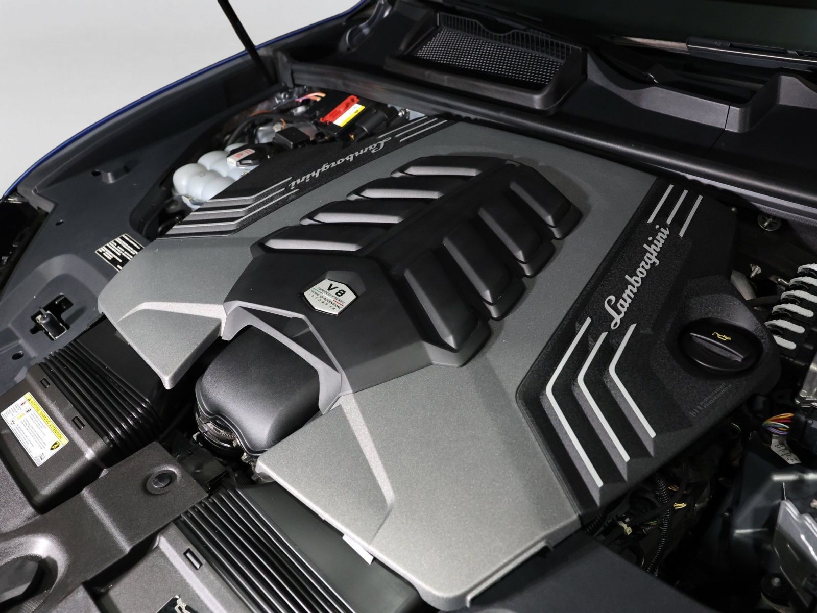 Used 2023 Lamborghini Urus Performante AWD/4WD image 49