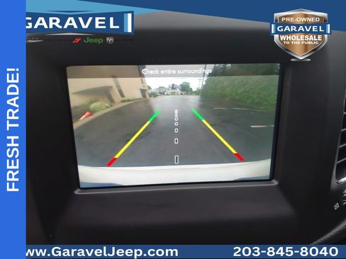 Used 2019 Jeep Compass Latitude w/ Popular Equipment Group AWD/4WD image 9