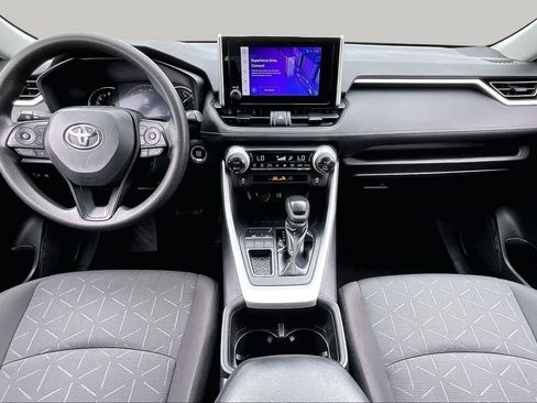 Used 2023 Toyota RAV4 XLE w/ Convenience Package FWD image 16