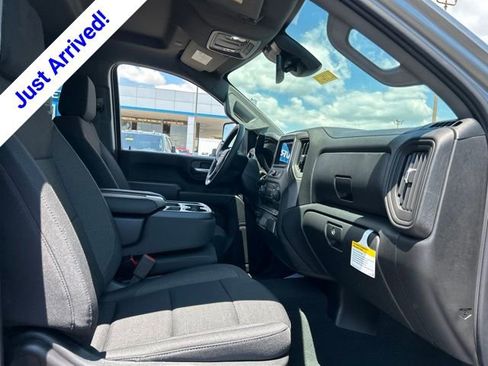 New 2026 Chevrolet Silverado 2500 Custom w/ Custom Value Package AWD/4WD image 30