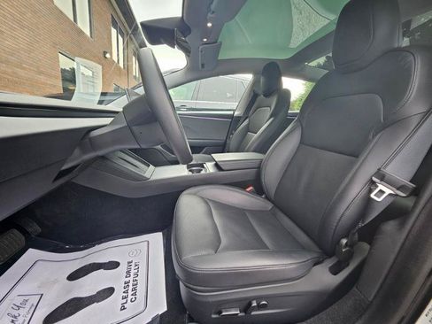 Used 2024 Tesla Model 3 Standard Range RWD image 36