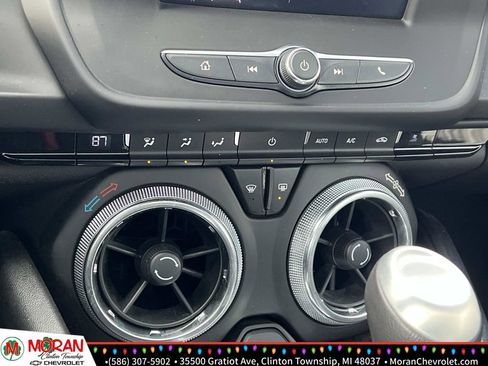 Certified 2020 Chevrolet Camaro LT image 23